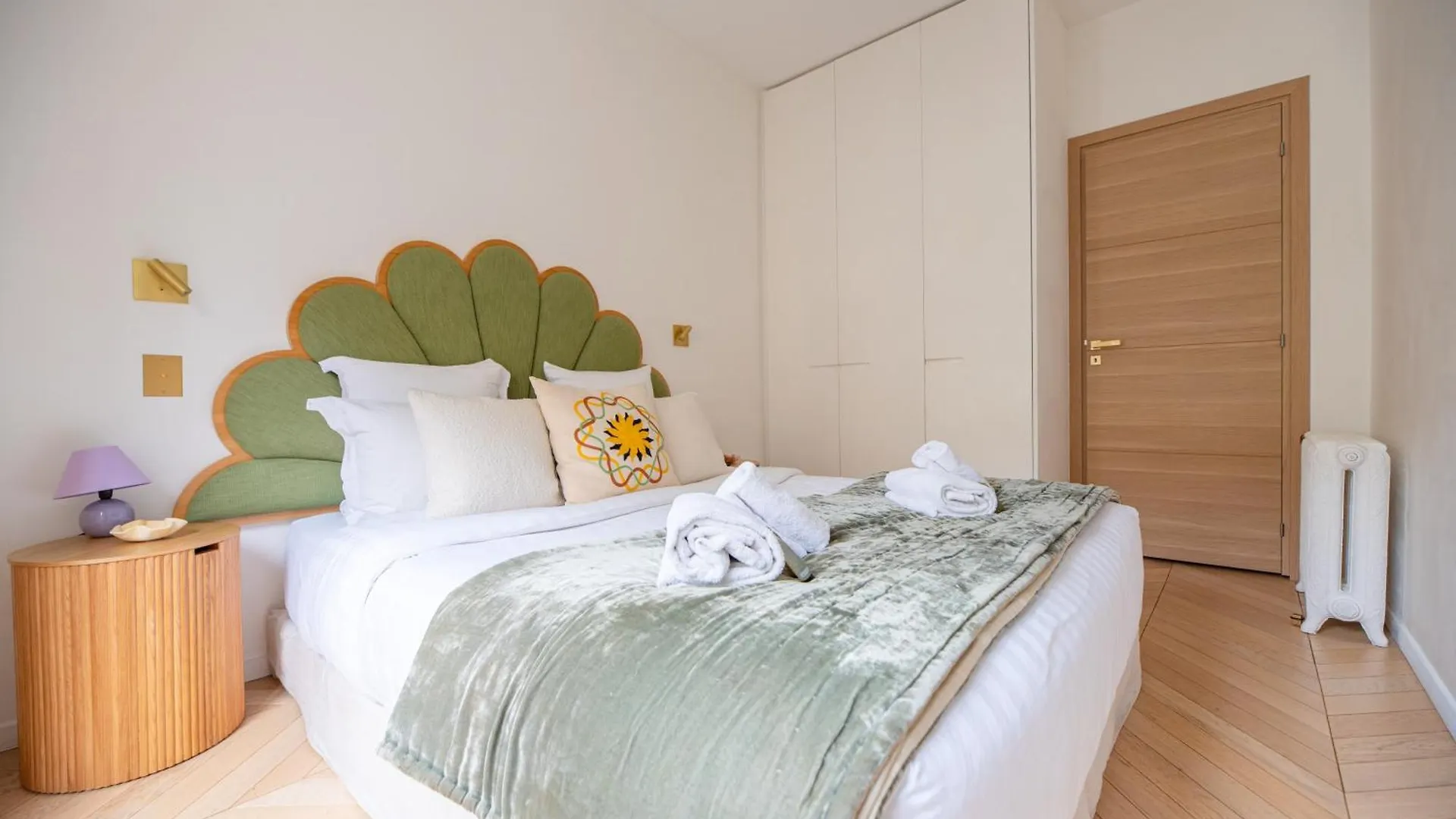 Luxury Flat Eiffel Tower View Apartment Paris 0*,