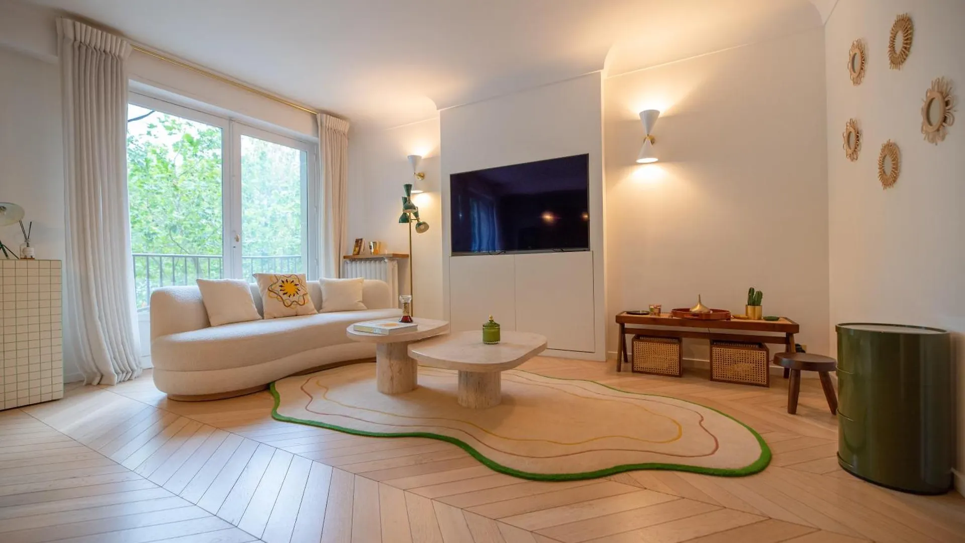 Luxury Flat Eiffel Tower View Apartment Paris