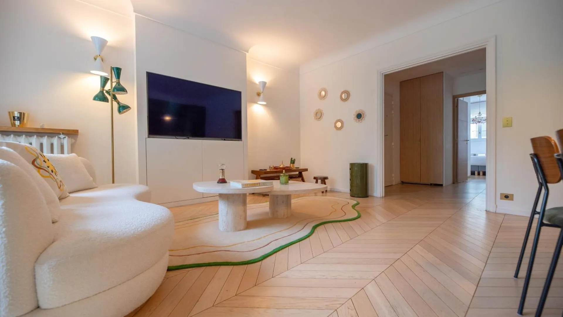Luxury Flat Eiffel Tower View Apartment Paris